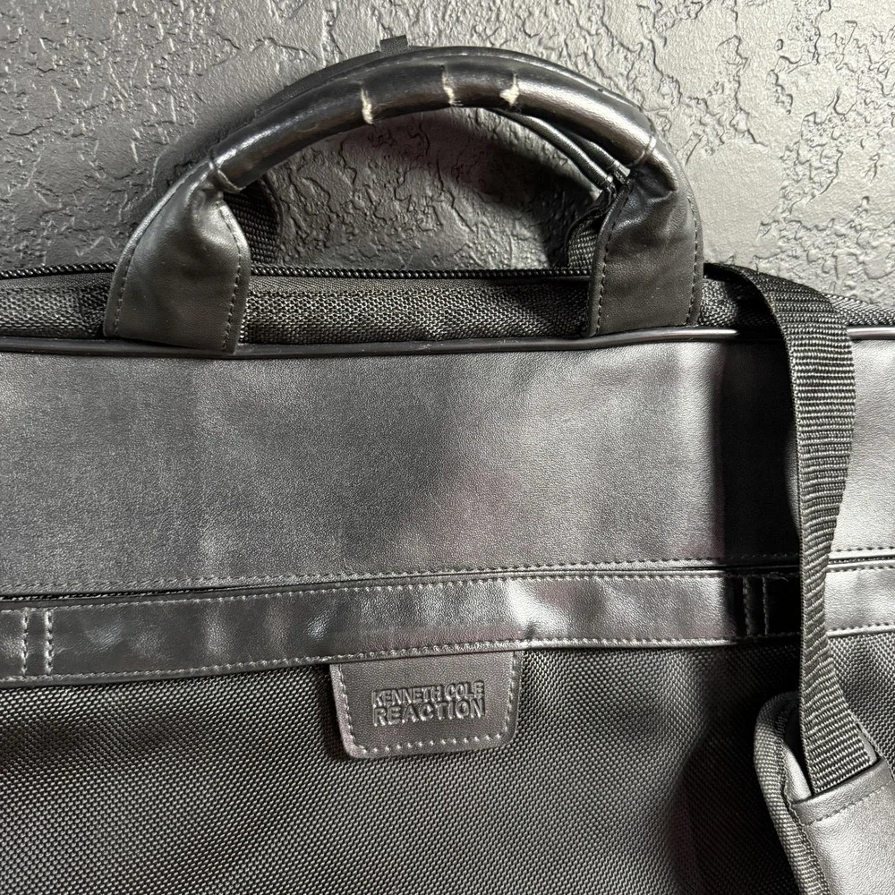Kenneth Cole Reaction R-Tech Black Ballistic Nylon Laptop‎ Briefcase Bag Large